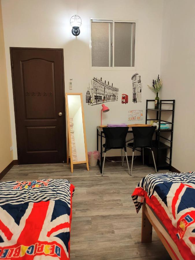 My Second Floor Hostel Tainan Luaran gambar